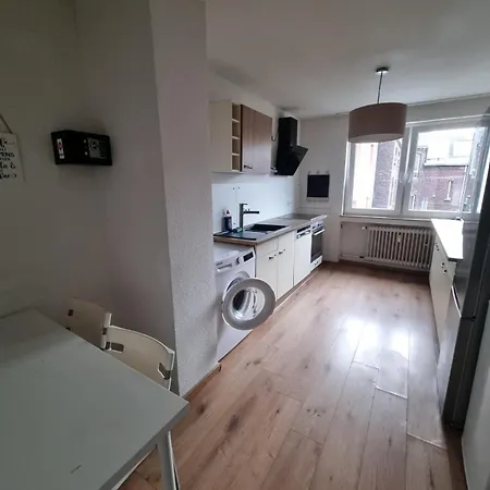 Monteurwohnung Business Oberbilk 6 P Apartamento
